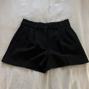 Aritzia Babaton Pleated Mini Shorts